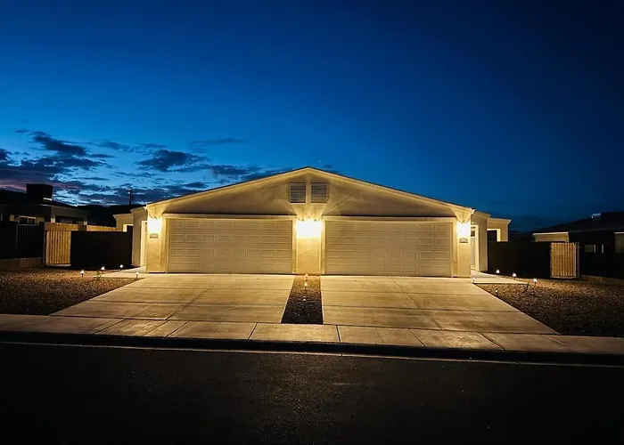 Brand New Modern Near Hospital & Restaurant *